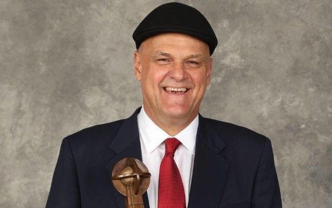 Perfil AG: Oscar Schmidt