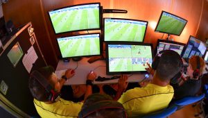 FIFA estuda versão LITE do VAR