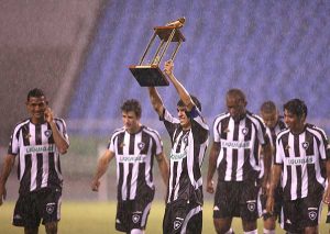 Torneios internacionais de futebol realizados no Brasil